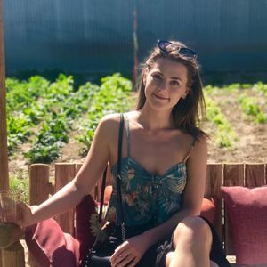 Meet your Posher, Eliza